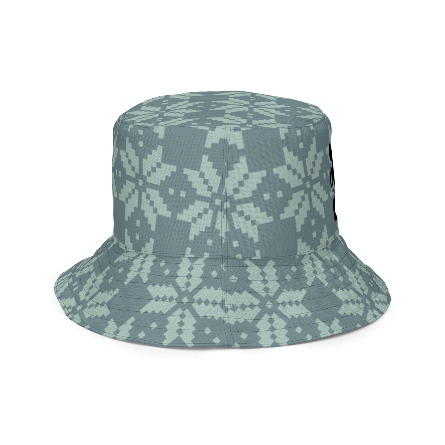 Reversible bucket hat